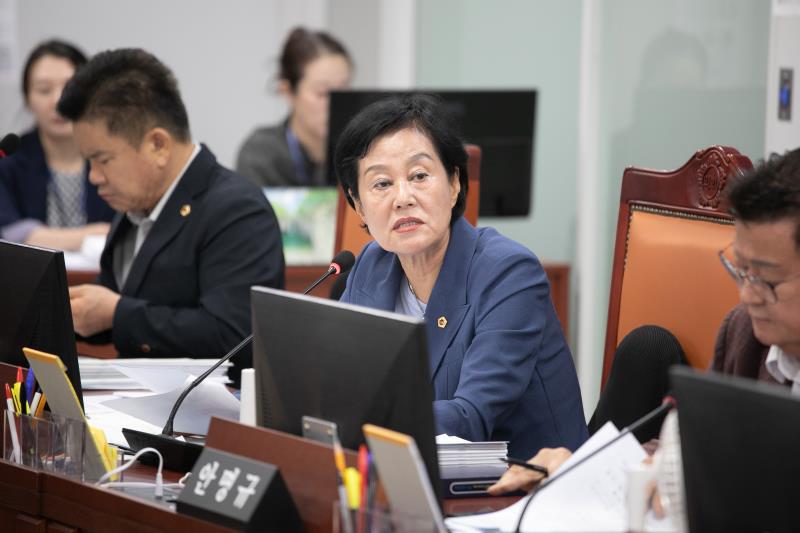 제385회 임시회 제1차 건설교통위원회_5
