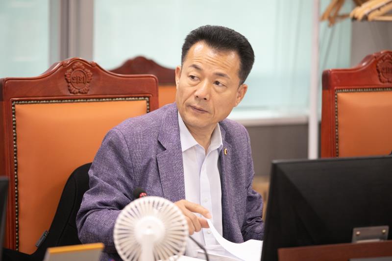 제385회 임시회 제1차 건설교통위원회_3