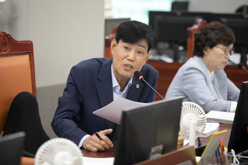 제385회 임시회 제1차 건설교통위원회_9