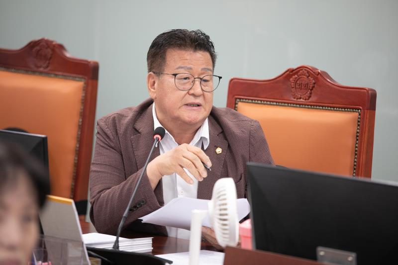 제385회 임시회 제1차 건설교통위원회_8