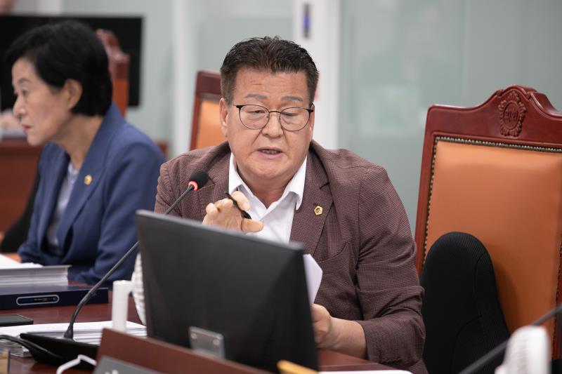 제385회 임시회 제1차 건설교통위원회_9