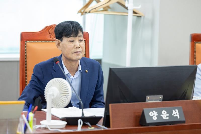 제385회 임시회 제2차 건설교통위원회 사진 6