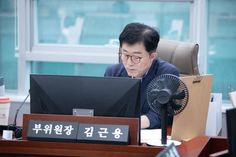 제385회 임시회 제1차 교육행정위원회_4