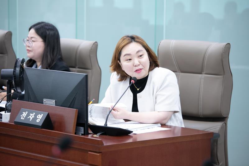 제385회 임시회 제1차 교육행정위원회_4