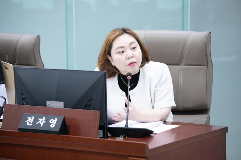 제385회 임시회 제1차 교육행정위원회