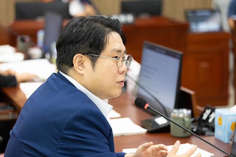 제385회 임시회 제1차 교육기획위원회_4