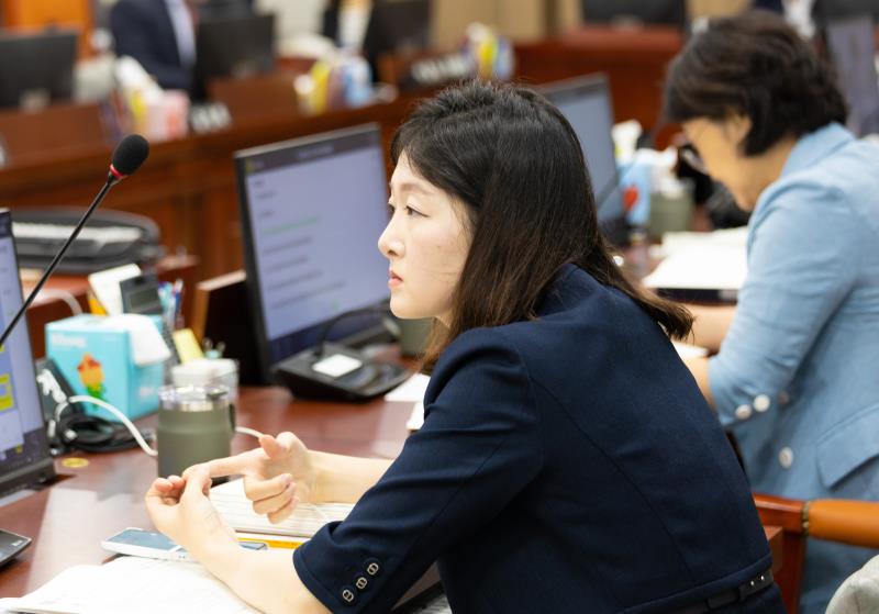 제385회 임시회 제1차 교육기획위원회