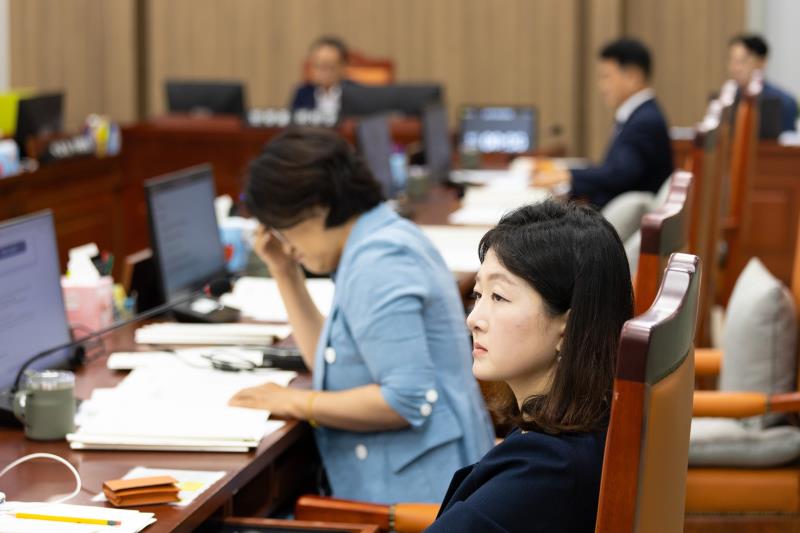 제385회 임시회 제1차 교육기획위원회_3