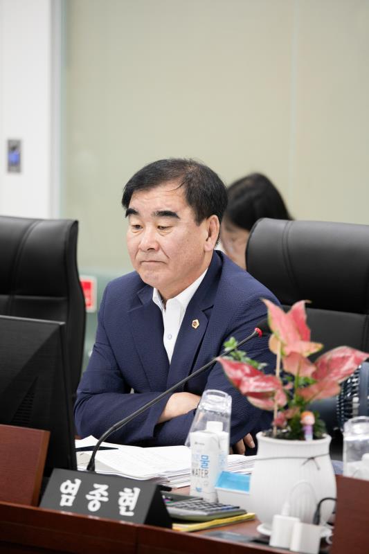 제385회 임시회 제1차 농정해양위원회_8