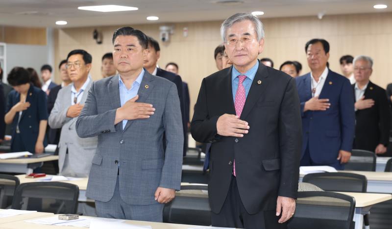 국민의힘 의원총회_5