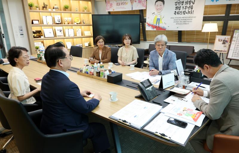 김진경 의장 치매노인 구강보건 관련 정책 정담회_9