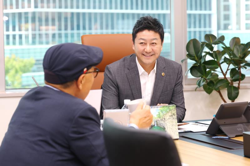 김진경 의장 경기도수의사회 관계자 접견_5