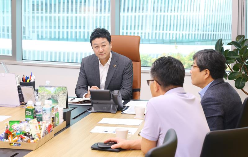 김진경 의장 경기도수의사회 관계자 접견_6