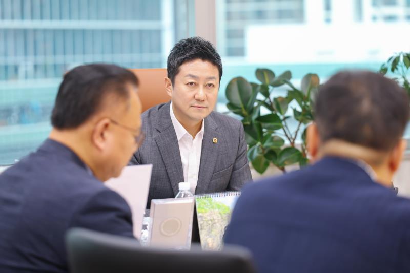 김진경의장 경기도종교지도자협의회 대표회장 등 접견_6