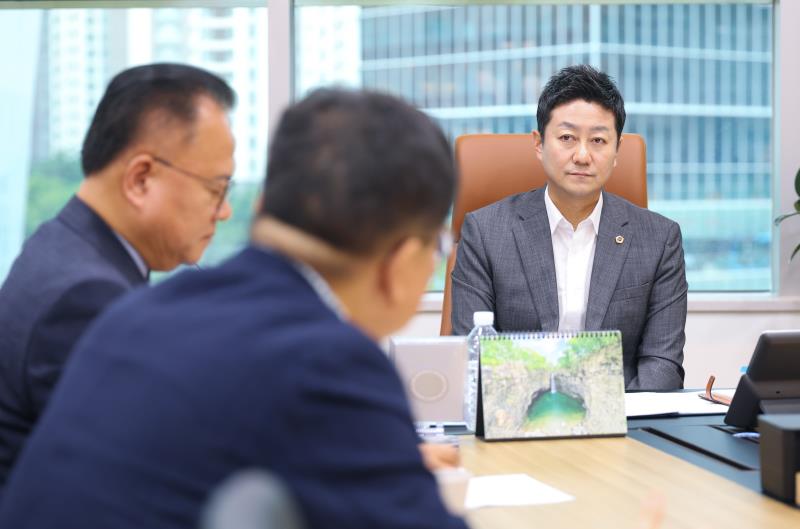 김진경의장 경기도종교지도자협의회 대표회장 등 접견_7