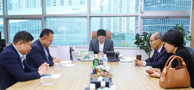 김진경의장 경기도종교지도자협의회 대표회장 등 접견_8