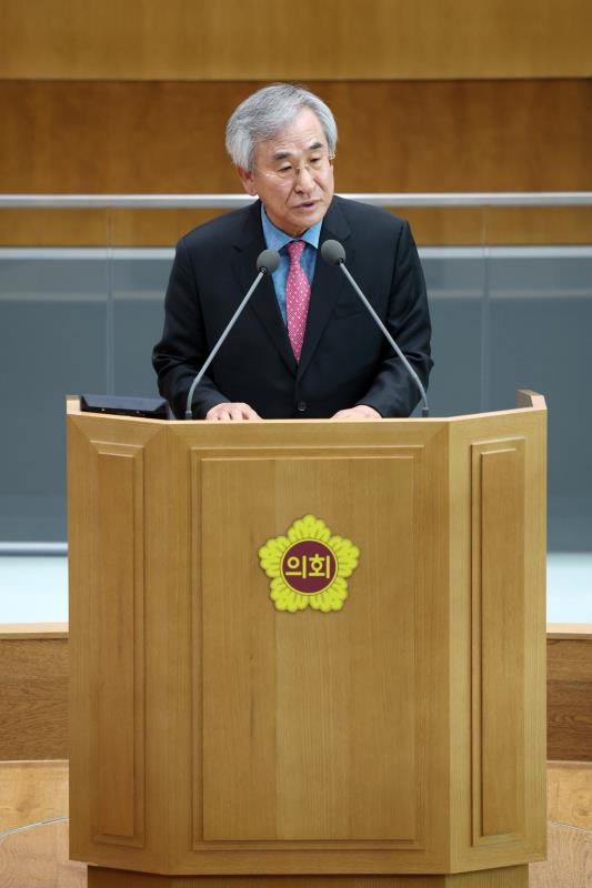 제385회 임시회 제2차 본회의 도시환경위원장 당선 인사_3