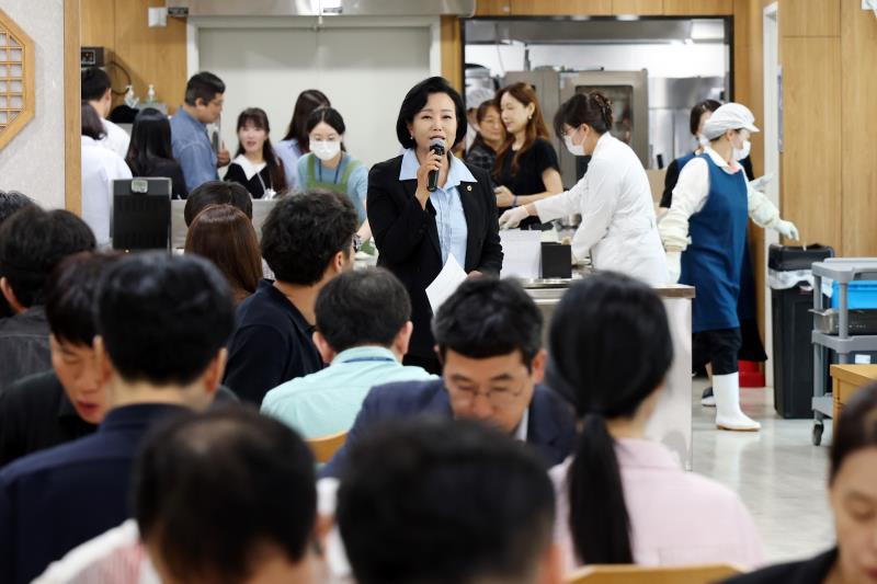 복날 맞이 직원 격려 오찬