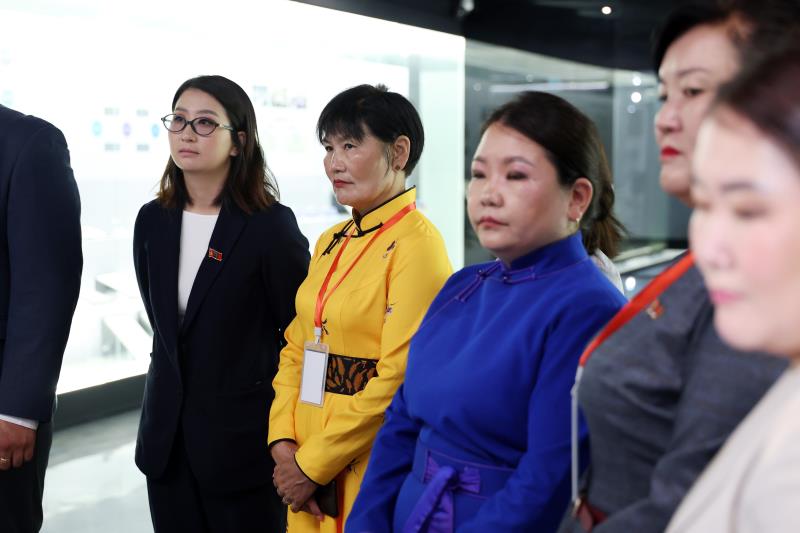 몽골 바양운두르 군의원 경기도의회 방문_8