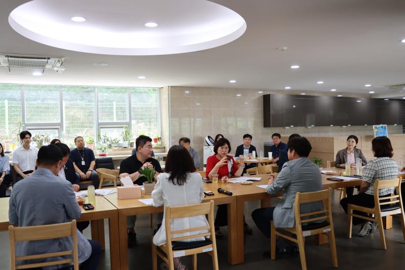 경기도의회 교육행정위원회 현장방문_7