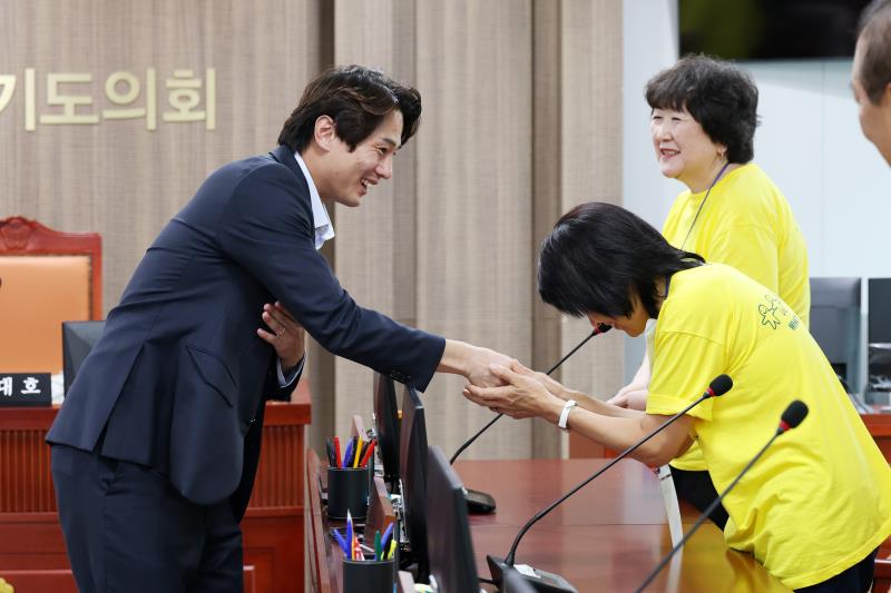 황대호 문화체육관광위원장 최재형고려인민족학교 아리랑무용단 정담회_2