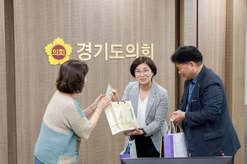 김해형초고령노인정책연구회 선진기관 방문_3
