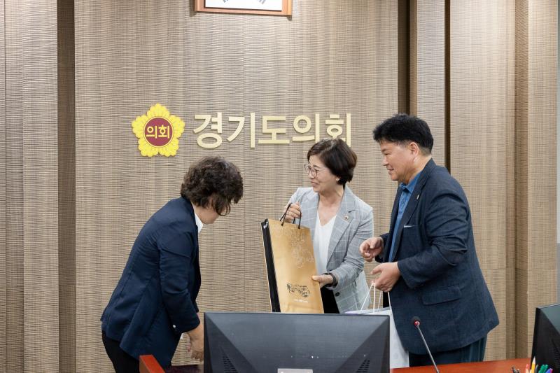 김해형초고령노인정책연구회 선진기관 방문_6
