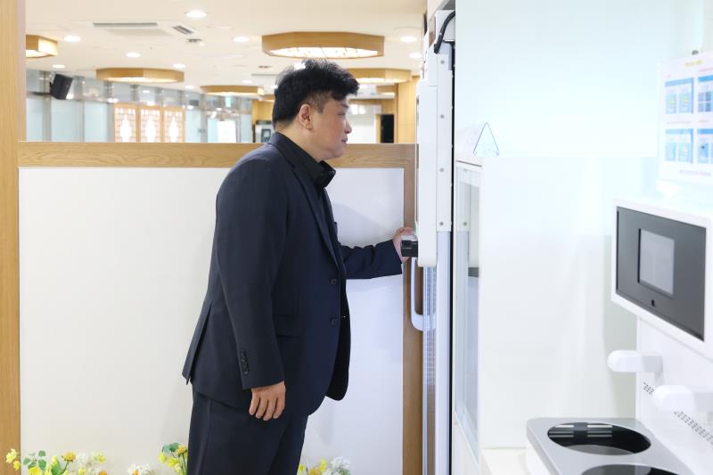 양우식 의회운영위원장 라면조리코너 시식회_2