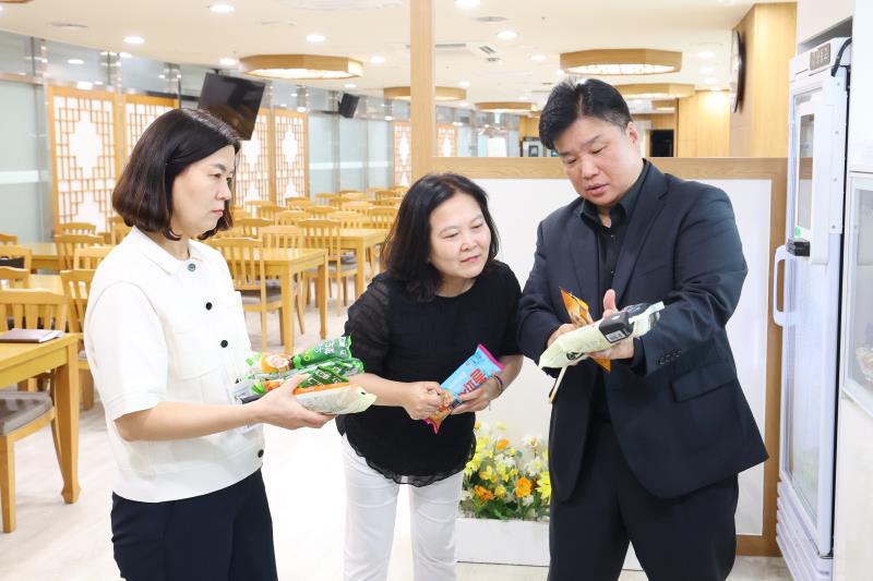 양우식 의회운영위원장 라면조리코너 시식회_8