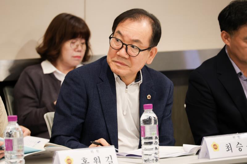 경기도청 추경 예산(안) 심사 대비 경기도의회 예산결산특별위원회 사전설명회_5