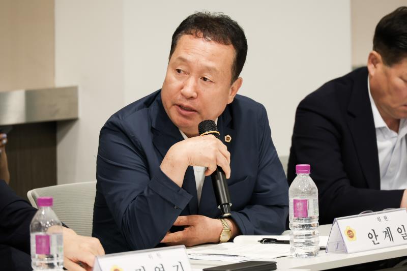 경기도청 추경 예산(안) 심사 대비 경기도의회 예산결산특별위원회 사전설명회_9