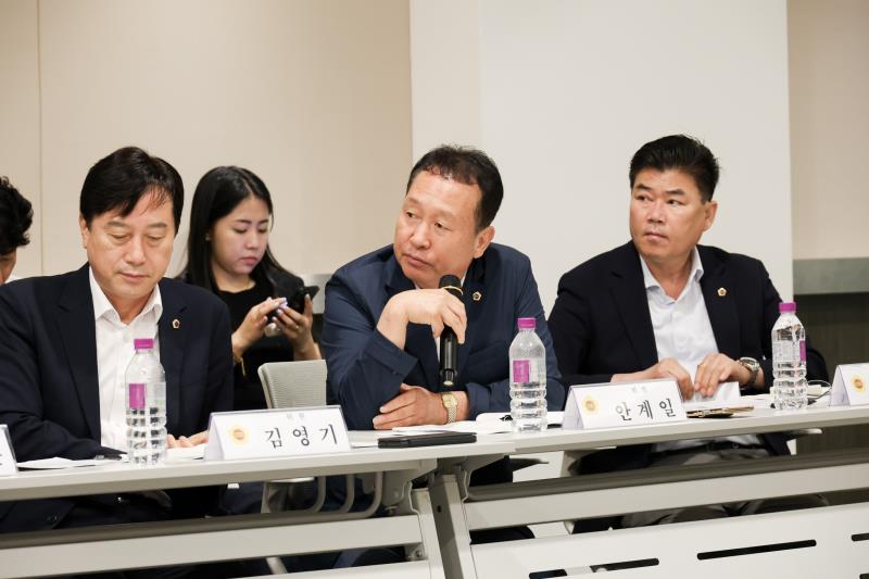 2025년도 제2회 경기도청 추경 예산(안) 심사 대비 경기도의회 예산결산특별위원회 사전설명회_6