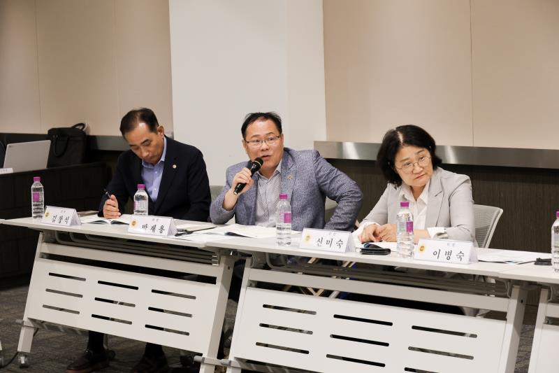 2025년도 제2회 경기도청 추경 예산(안) 심사 대비 경기도의회 예산결산특별위원회 사전설명회_8