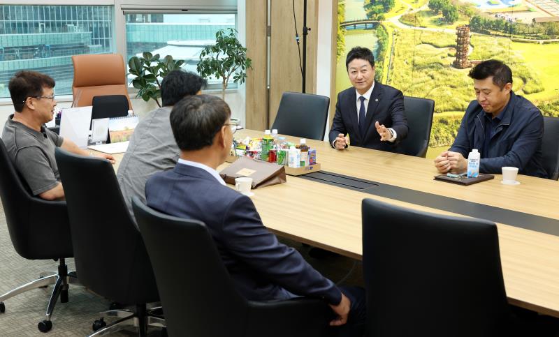 경기도의회 김진경의장 지역발전유공자 표창 수여_6
