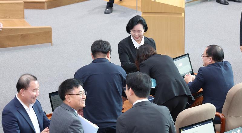 제386회 임시회 제2차 본회의 (오전 도정질문 일문 일답)_2