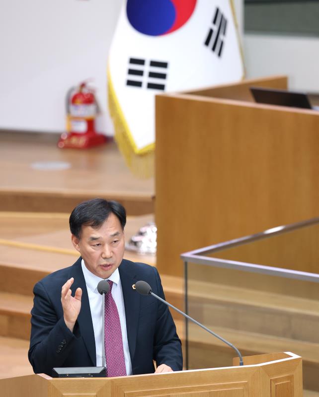 제386회 임시회 제2차 본회의 (오후 도정질문 일문 일답)_2