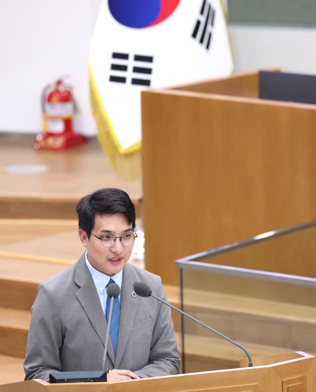 제386회 임시회 제2차 본회의 (오후 도정질문 일문 일답)_8
