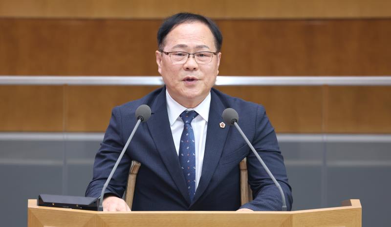 제386회 임시회 제3차 본회의 (오전 5분 발언 일괄질문)_3