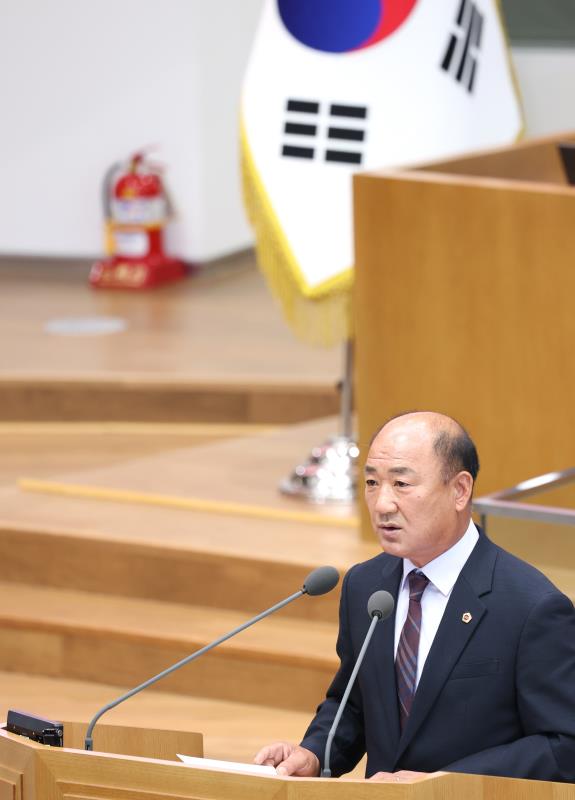 제386회 임시회 제3차 본회의 (오후 일괄질문)_10