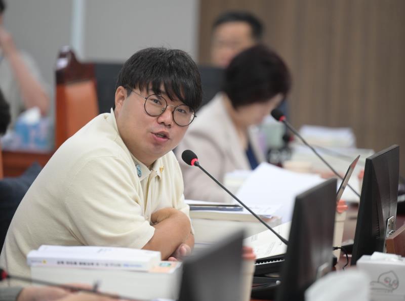 제386회 임시회 제1차 여성가족평생교육위원회_9