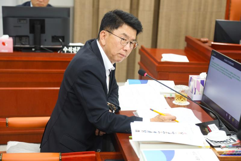 제386회 임시회 제1차 안전행정위원회_3
