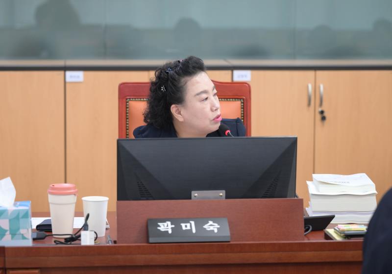 제386회 임시회 제1차 여성가족평생교육위원회_5