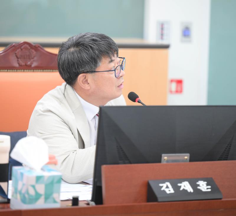 제386회 임시회 제1차 여성가족평생교육위원회_8