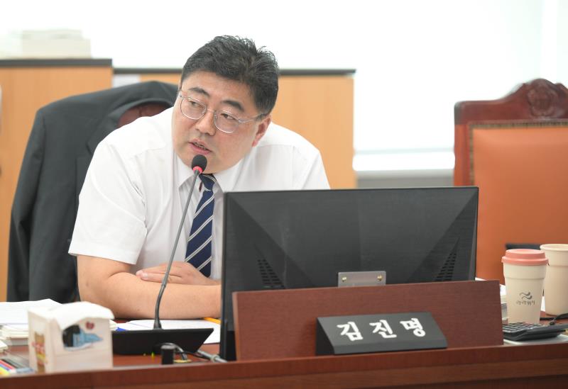 제386회 임시회 제1차 여성가족평생교육위원회_8