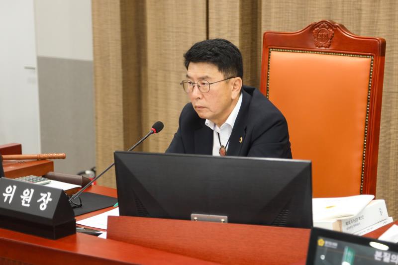 제386회 임시회 제1차 안전행정위원회_4