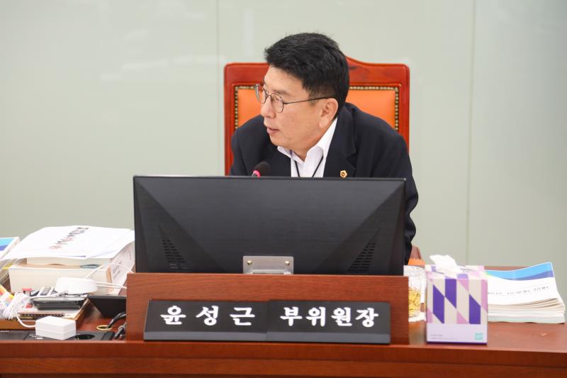 제386회 임시회 제1차 안전행정위원회_10