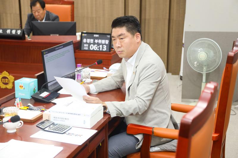 제386회 임시회 제1차 안전행정위원회_4