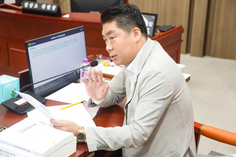 제386회 임시회 제1차 안전행정위원회_5