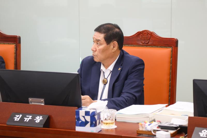 제386회 임시회 제1차 안전행정위원회_3