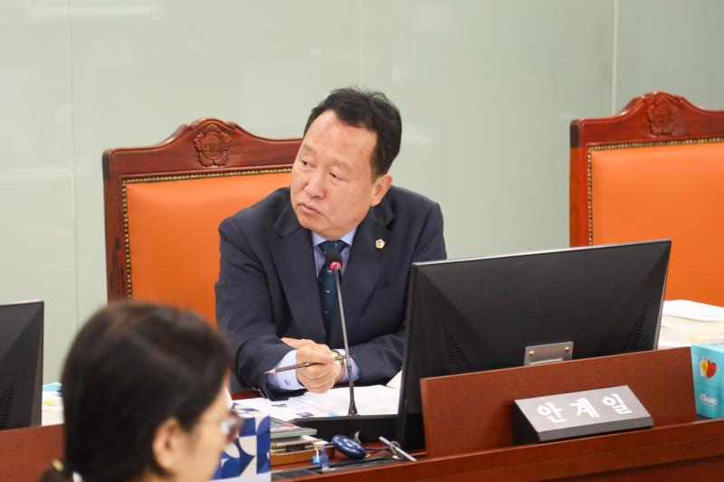 제386회 임시회 제1차 안전행정위원회_6